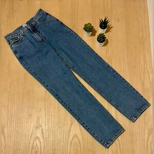 J&ANS Dolce & Gabanna Ittierra Vintage Straight Leg Jeans